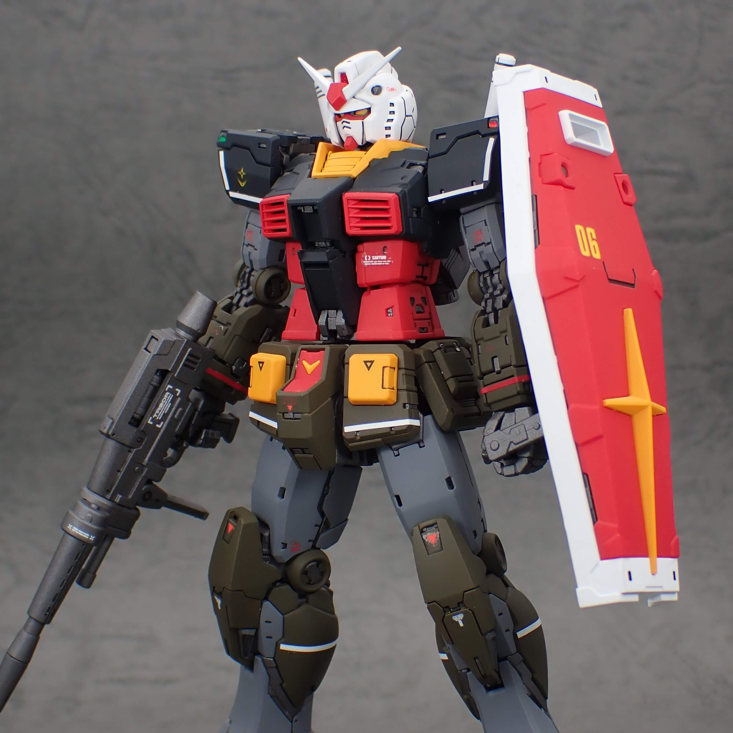 RG RX78-2 ガンダムver2 リアルタイプカラー 全塗装完成品 ｜ ワクガン！